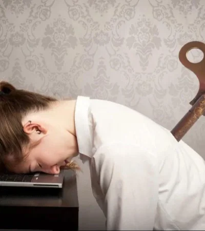 sisifenia-trabajo-psicologia-png.