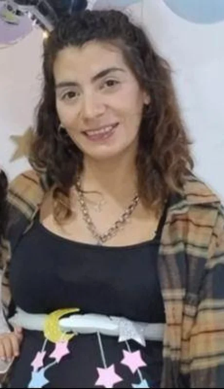 trigemelas-padres-hermana-png.