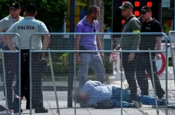 Eslovaquia en shock: el primer ministro Robert Fico fue baleado en un ataque armado