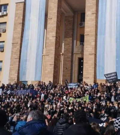 c747241c-5170-4183-aa81-86f18bfd55bb-jpg.