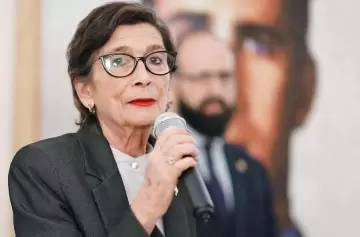 Retiran de forma oficial a la embajadora de España en la Argentina