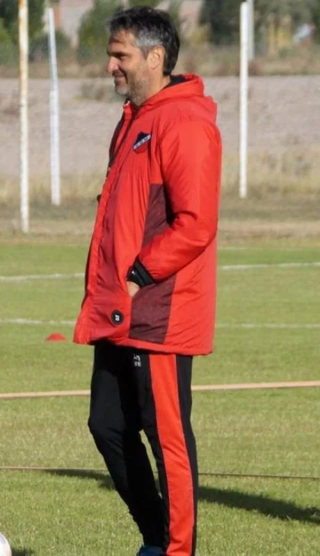 gnoh37jxgaa-zcq-jpg.