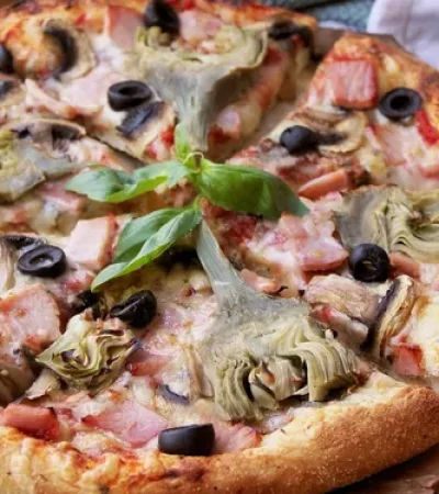 Pizza caprichosa.