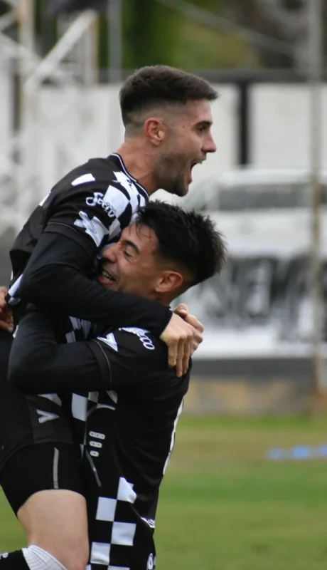 Triunfo Lobo Mendocino