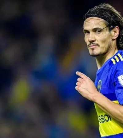 Cavani, delantero de Boca