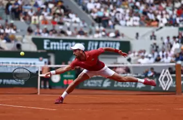 Djokovic no la tuvo nada fácil ante un inmenso Cerúndolo