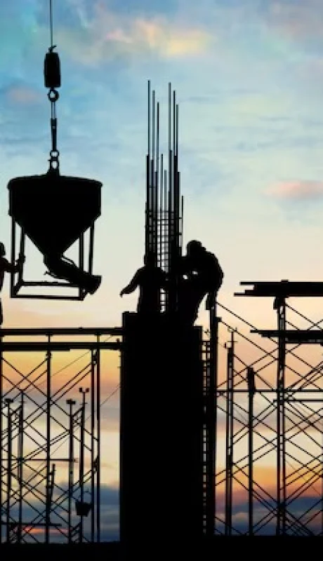 La construcción marcó una baja de 35,2% en junio, según el INDEC