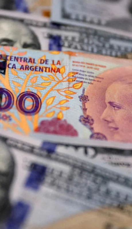 Recaudación fiscal: "Llegamos a una especie de piso de la recesión económica"