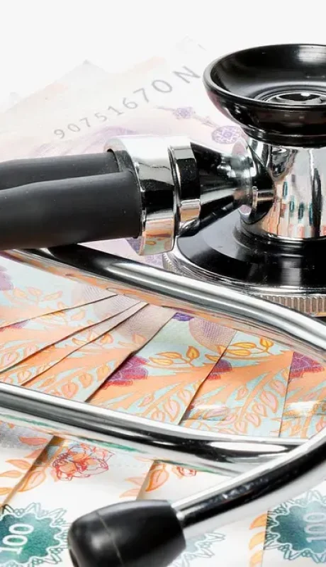 El Gobierno busca terminar con los intermediarios en el sistema de salud privada