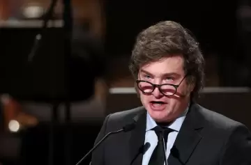 Tras las modificaciones, el Gobierno oficializó los 10 puntos del Pacto de Mayo