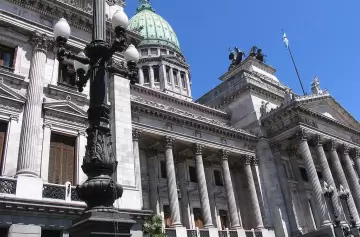 El Senado convocó oficialmente a sesionar por la Ley de Bases el miércoles 12 de junio