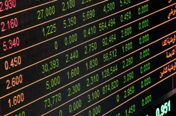 Los bonos cayeron hasta 6,1% y el riesgo país se acercó a los 1.600 puntos