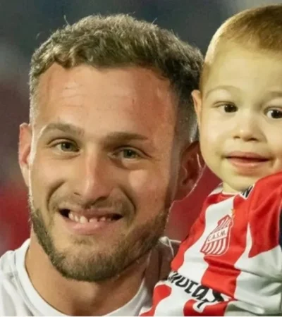 Nicolás Sansotre y su hijo.