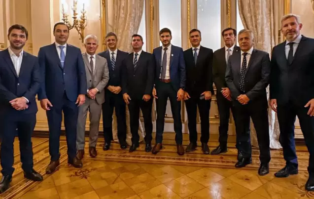 paradosgobernadores jxc ley bases