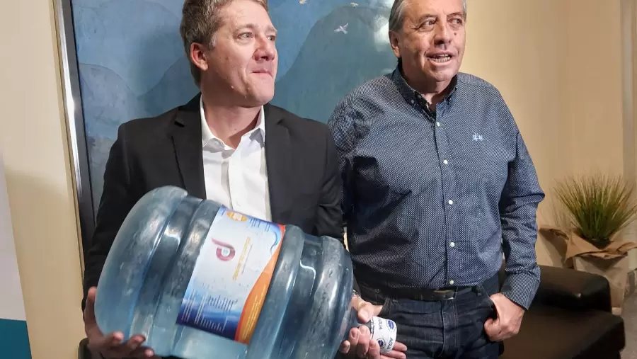 Denuncian robo al agua de Mendoza