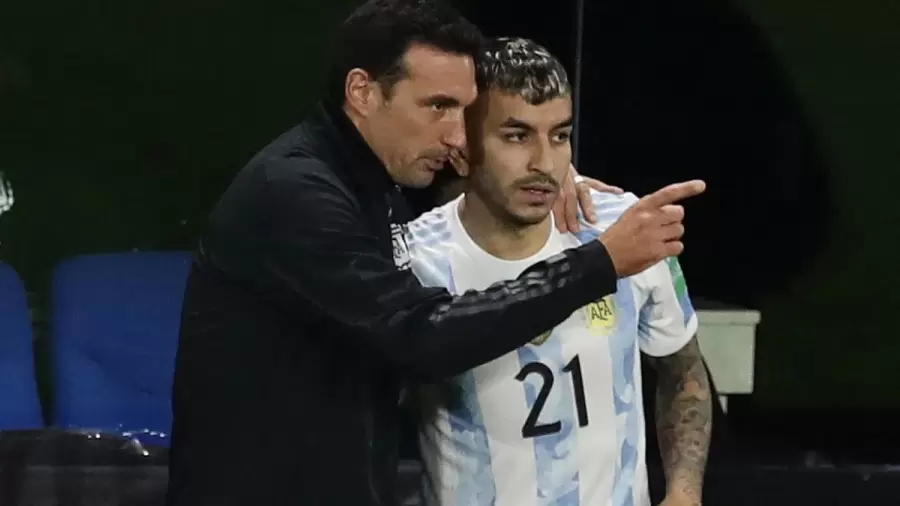 Scaloni llevaría a Angelito Correa