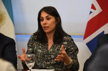 Senadora opositora asumirá ante la Unesco: negó que sea por su apoyo a la Ley Bases