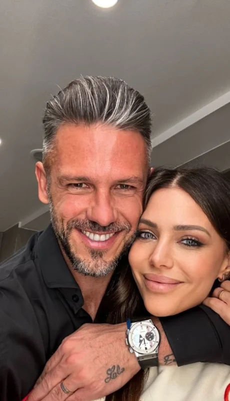 La pareja se casó en 2015 tras una crisis que los fortaleció como compañeros de vida.