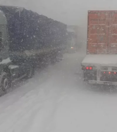 camiones_alta_montana_nieve_temporal_tormenta