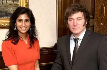 "Al FMI le debemos plata, pero necesitan que podamos cumplir metas"