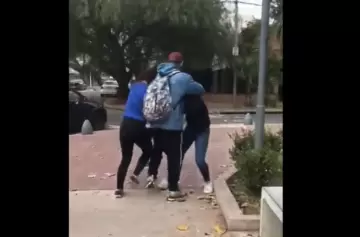 "Pegale como te enseñé": la violenta arenga de un padre, en medio de una pelea