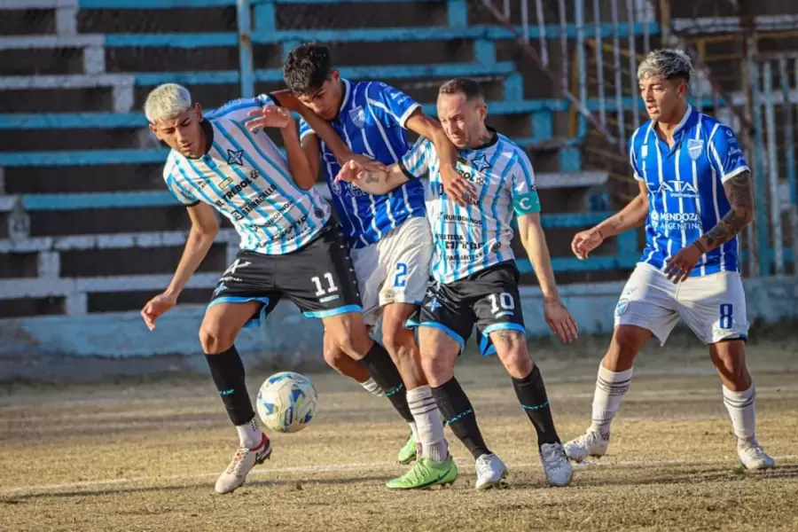 El Tomba le cortó el invicto a Argentino