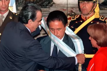 Eduardo Duhalde le respondió a Milei por sus afirmaciones del golpe de Estado