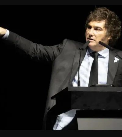 Milei premio juan de mariana