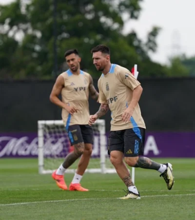 Lionel Messi en el entrenamiento argentino