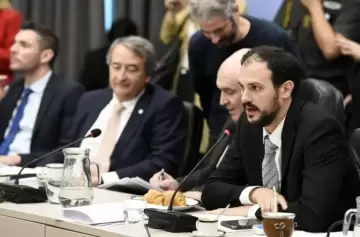 Ley de Bases: oficializaron la fecha en la que realizarán el plenario