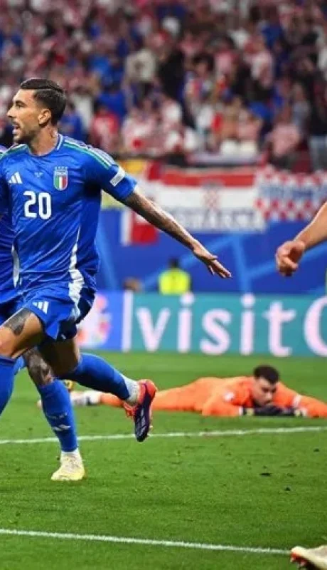 El festejo agónico de los italianos