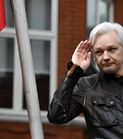 Julian Assange