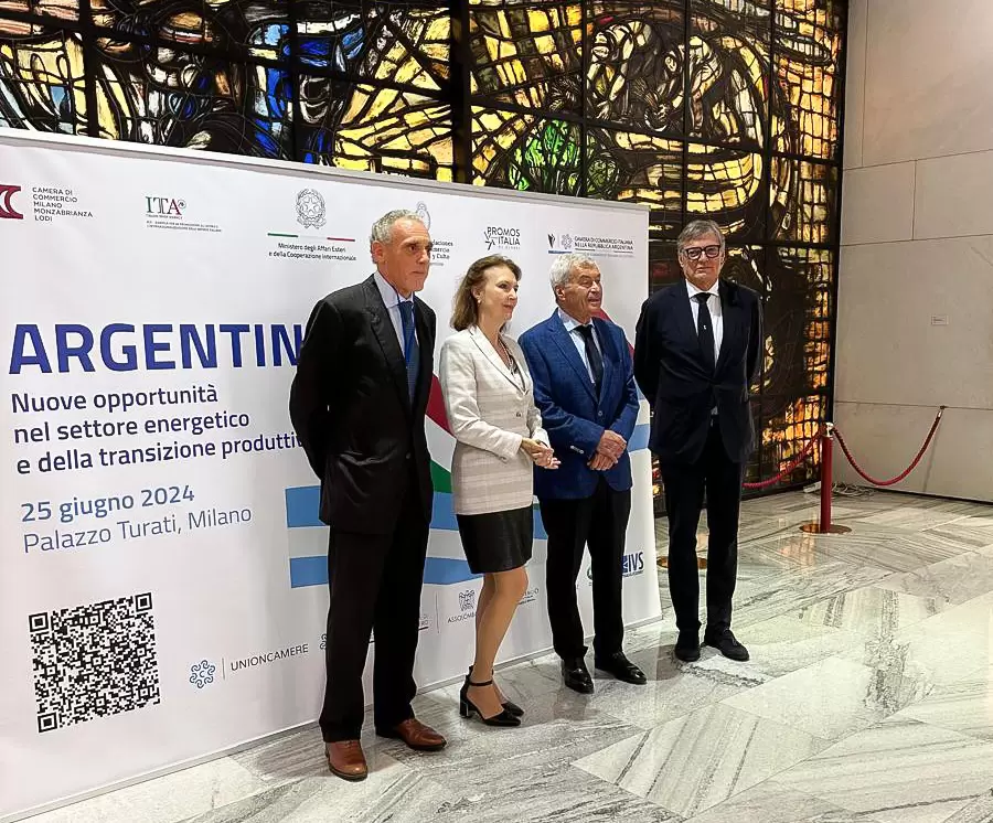 Diana Mondino en el evento: "Argentina: nuevas oportunidades en el sector energético y de la transición productiva",