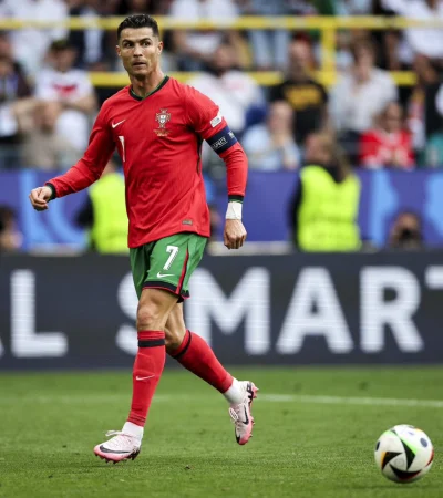 Cristiano Ronaldo protagonista de la Eurocopa.