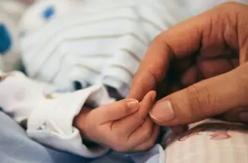 Cayó 36% la natalidad: afirman que es una oportunidad para invertir más en cada alumno