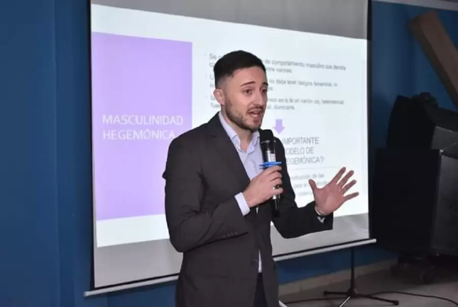 Antonio Lucena, abogado