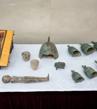 La Argentina restituye reliquias culturales a China adquiridas de forma ilegal