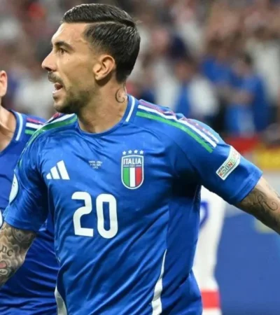 Los Tanos van por el bicampeonato.