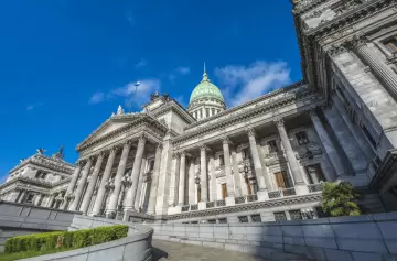 Después del Pacto de Mayo, el Gobierno se apresta a discutir leyes esenciales