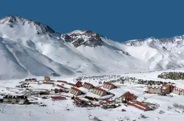 Posibilidades de acceso a Las Leñas y al Parque Aconcagua
