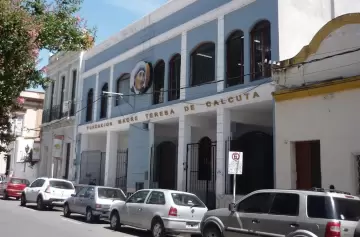 Una adolescente desató el caos en una escuela al llevar una torta con clonazepan