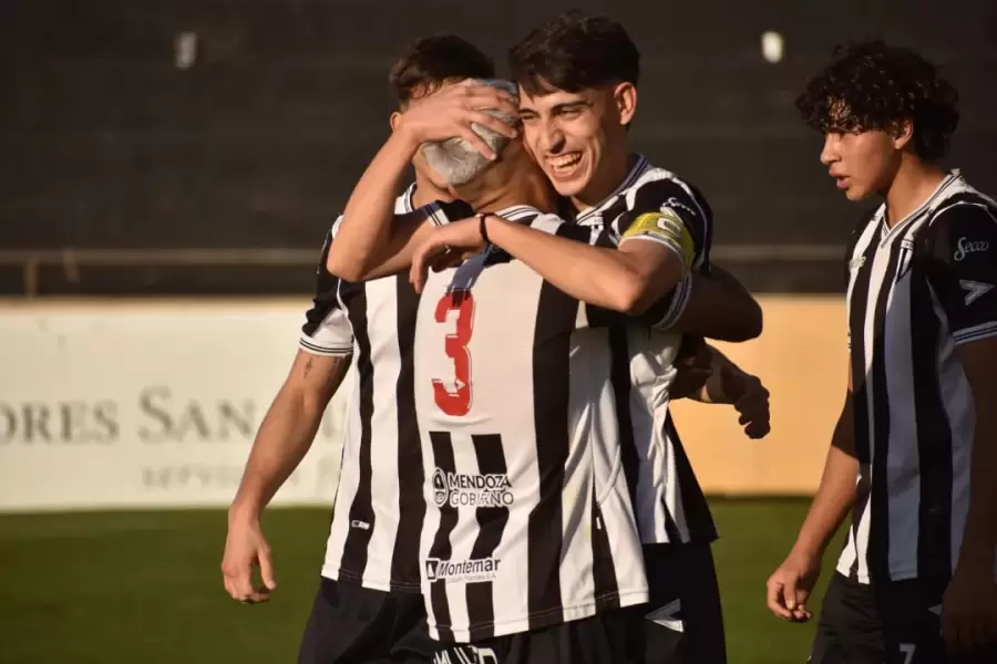 La celebración del Lobo ante el Tomba