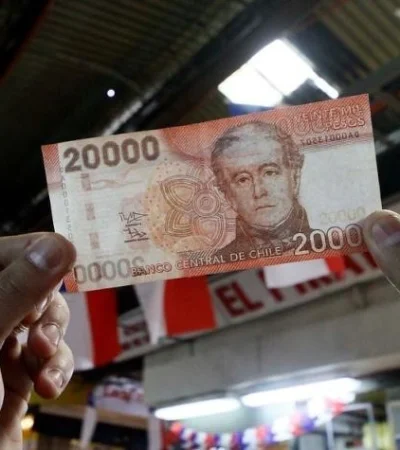 Dos estafadores chilenos cayeron en Maipú con millones de pesos falsos