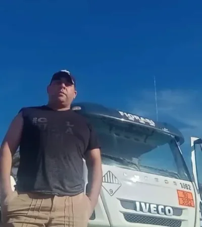 Damián Jonathan Lobos trabajaba en una empresa de transporte.