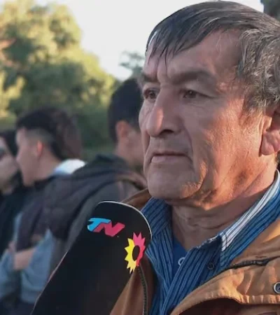 José Peña habló con la prensa local sobre la desaparición de su hijo.