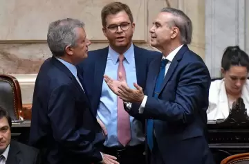 Diputados que responden a Pichetto respaldan el Pacto de Mayo, pero con una advertencia