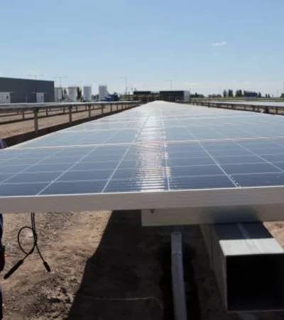 Paneles solares: solución eficiente ante cortes de luz y calor extremo