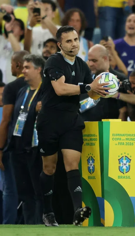 Árbitro chileno para Argentina- Canadá
