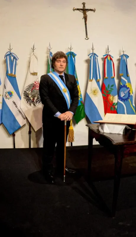 Milei en la sala de la Independencia