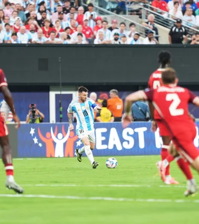 Leo fue elegido el jugador del partido